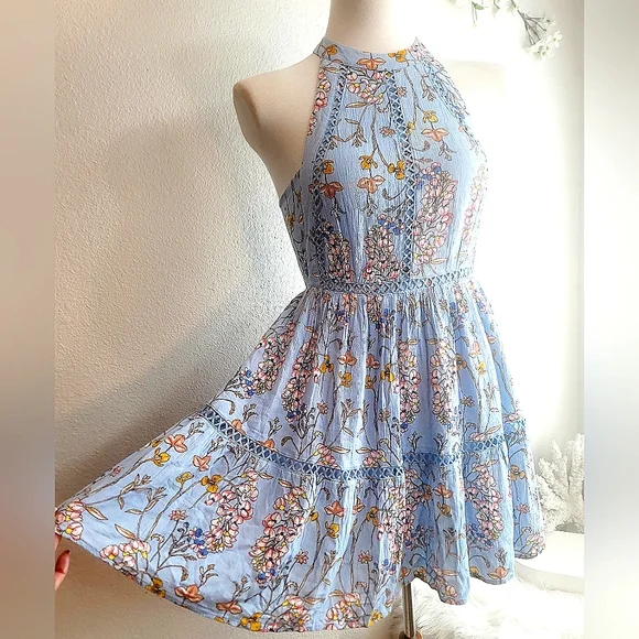 ABEL THE LABEL BLUE FLORAL FIT & FLARE JAASE BACKLESS HALTER MINI DRESS SZ SMALL - Picture 1 of 16